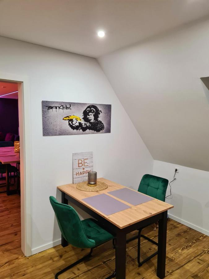 Moderne Ferienwohnung Mit Aussicht باد اوينهاوسن المظهر الخارجي الصورة