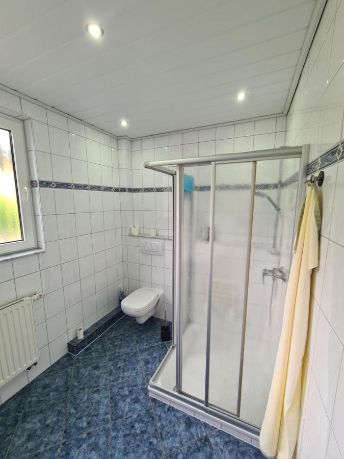 Moderne Ferienwohnung Mit Aussicht باد اوينهاوسن المظهر الخارجي الصورة