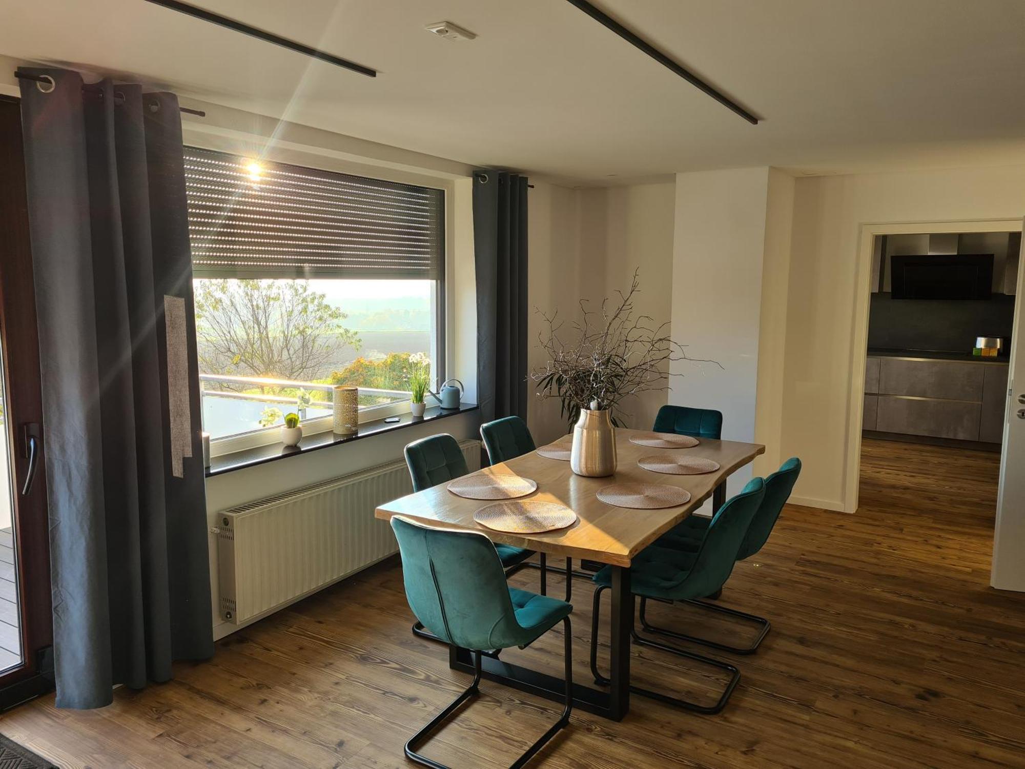 Moderne Ferienwohnung Mit Aussicht باد اوينهاوسن المظهر الخارجي الصورة
